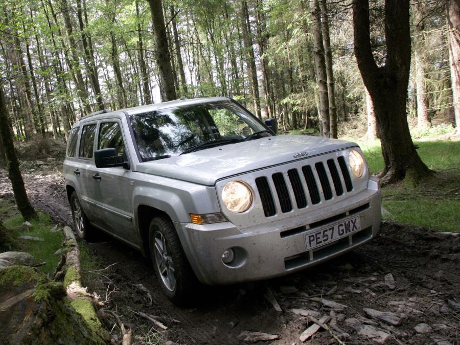  Jeep Patriot 2007 года  (UK) (фото 1 из 30)